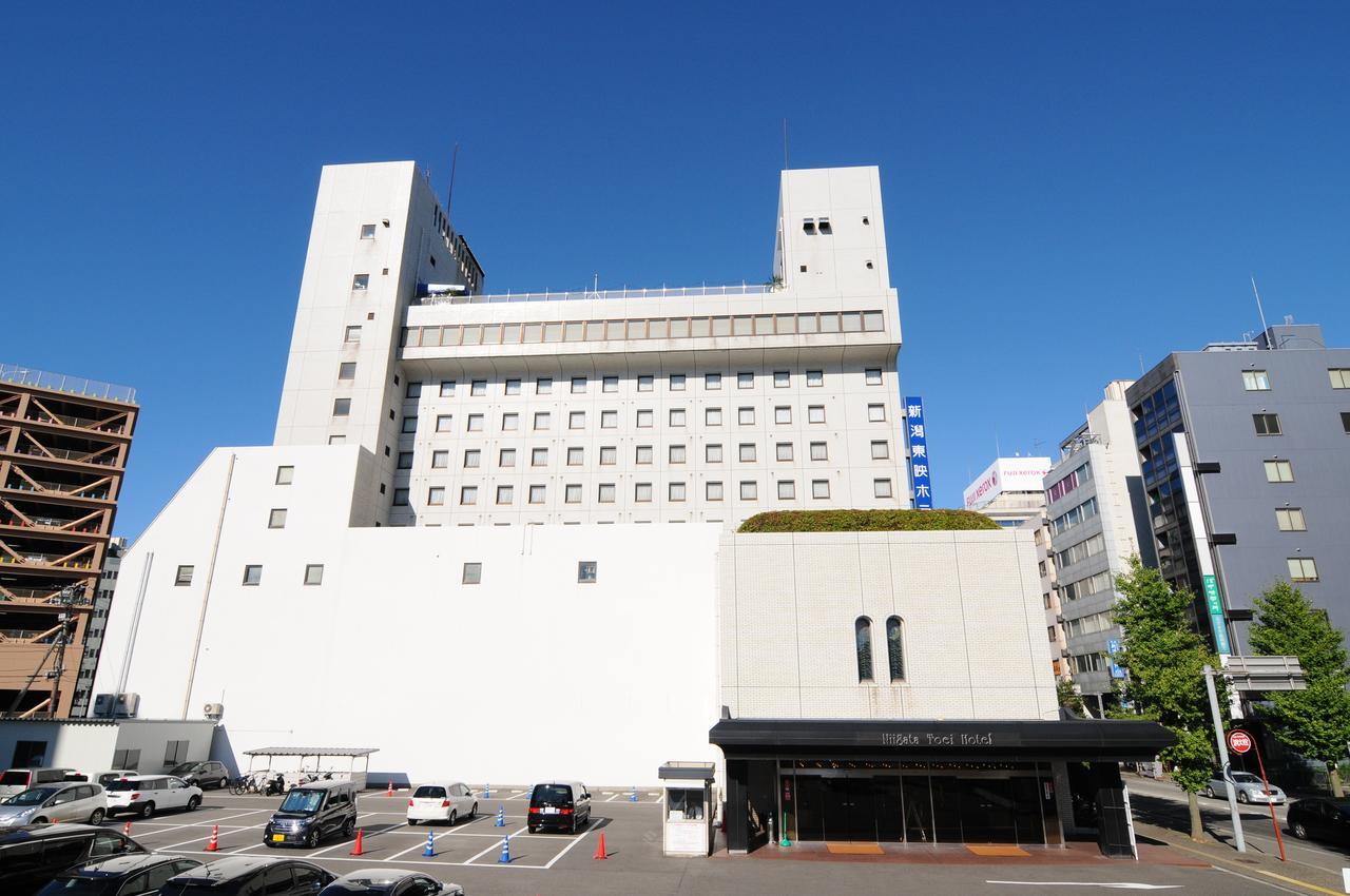 นีงาตะ โทเออิ โฮเต็ล Hotel ภายนอก รูปภาพ