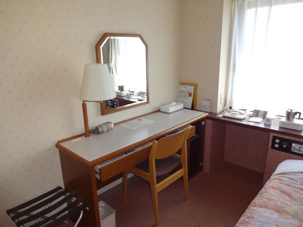 นีงาตะ โทเออิ โฮเต็ล Hotel ภายนอก รูปภาพ